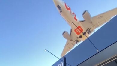 Avião em Goiânia: sobrevoo baixo de aeronave perto de bar vira viral nas redes