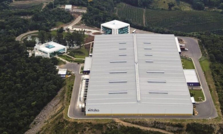 Falência da Ditália: fábrica de móveis gaúcha com R$ 85 milhões em dívidas tem operação mantida