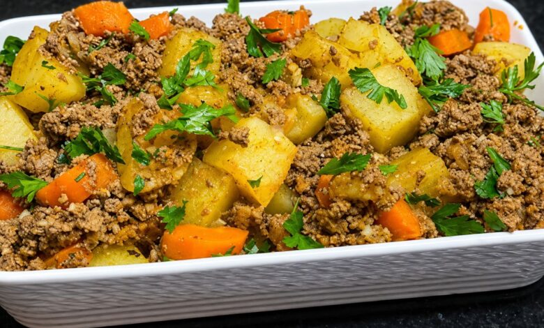 Combinação nutritiva de carne moída, batata-doce e cenoura para suas refeições