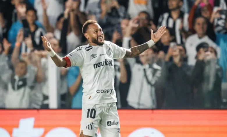 Neymar encerra jejum de gols pelo Santos e comemora com gesto de pôquer em resposta a críticas