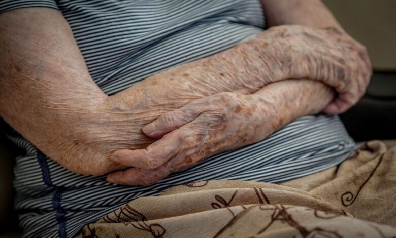 Pesquisa revela aceleração marcante do envelhecimento do corpo humano na faixa dos 50 anos