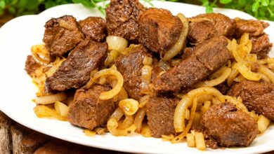 Segredo da carne suculenta: por que a panela de pressão supera a churrasqueira