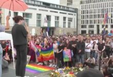 Tragédia em Berlim: ataque com carro em parada Lgbtqia+ deixa um morto e dezenas de feridos