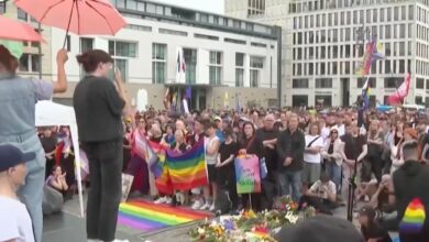 Tragédia em Berlim: ataque com carro em parada Lgbtqia+ deixa um morto e dezenas de feridos