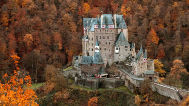 A fortaleza medieval alemã Castelo de Eltz desafia o tempo com 33 gerações da mesma família