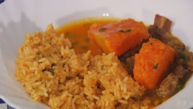 Abóbora gigante transforma arroz carreteiro em receita para 30 pessoas no Sabores do Campo