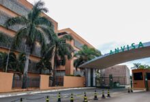Anvisa determina proibição imediata de 12 produtos de limpeza irregulares