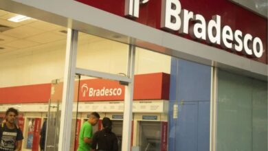 Bradesco fecha 324 agências e corta milhares de vagas mesmo com lucro bilionário