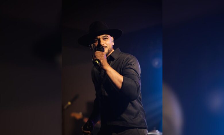 Cantor sertanejo Eduardo é diagnosticado com leucemia e segue internado em Goiânia
