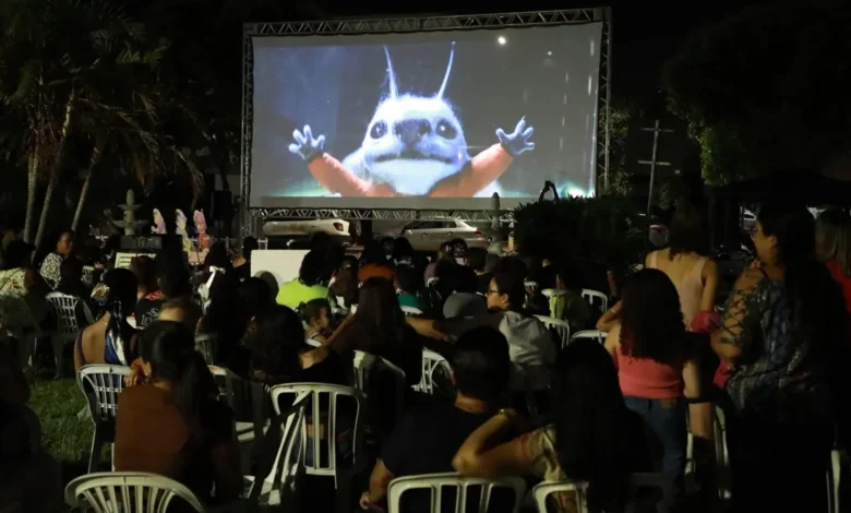 Cine Leitura do Bem leva cultura e diversão gratuita a três cidades do interior goiano