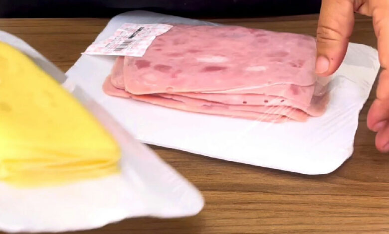 Como conservar presunto fatiado na geladeira e evitar a textura pegajosa