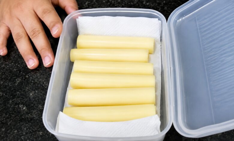 Como conservar queijo na geladeira para evitar mofo e ressecamento
