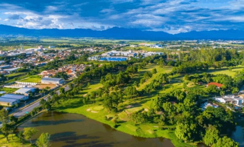 Conheça a cidade brasileira que se destaca como a opção mais barata para morar em 2026