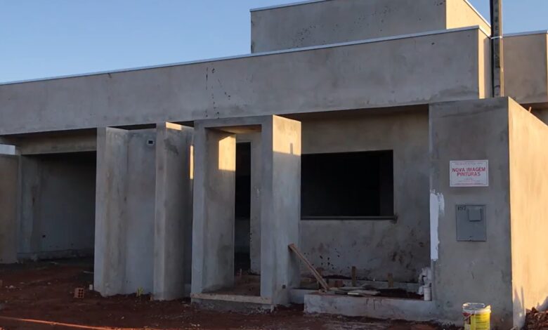 Construir casa simples de dois quartos em 2026: planejamento e custos no Brasil