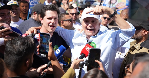 Daniel Vilela e Caiado abrem campanha no Entorno do DF e celebram transformação da região