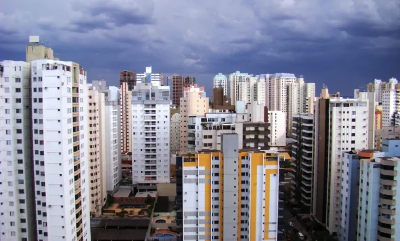 Desigualdade térmica: estudo da UFG revela que bairros periféricos de Goiânia sofrem mais com calor