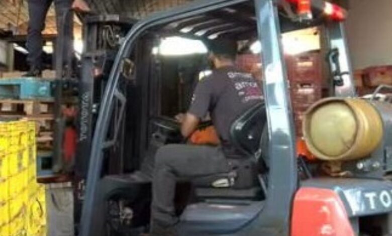 Empilhadeira é crucial em resgate de funcionárias durante incêndio na Ceasa de Goiânia