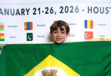 Estudante brasileiro de 8 anos de escola pública brilha nos EUA e alcança pódio em competição internacional