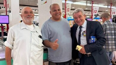 Ezizio Barbosa oficializa candidatura a deputado federal com respaldo de lideranças de Aparecida
