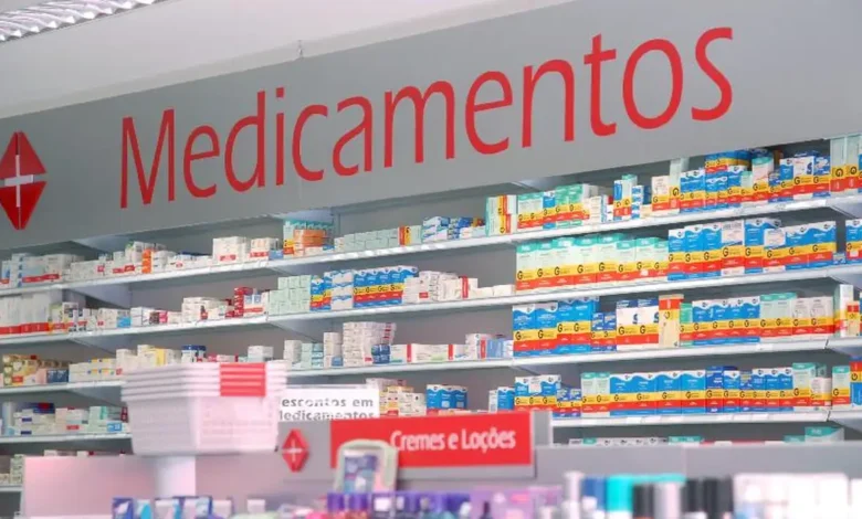 Farmácia Popular planeja expansão para incluir exames e testes rápidos na rede