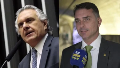 Flávio Bolsonaro acusa Caiado de alinhamento com Lula em meio a embate eleitoral