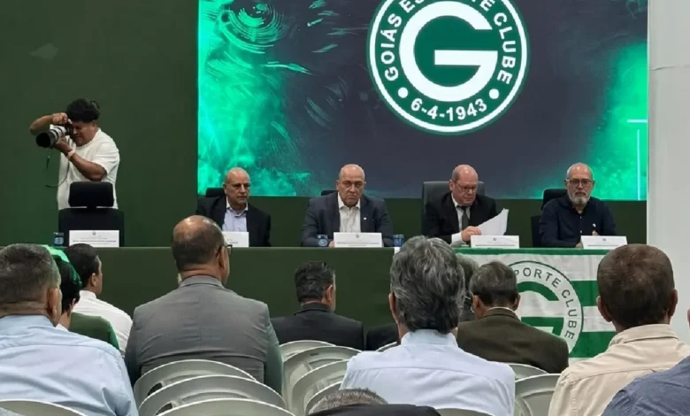 Goiás Esporte Clube aprova novo estatuto e retoma sistema presidencialista