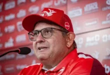 Guto Ferreira avalia derrota do Vila Nova e projeta clássico com leve favoritismo do Atlético