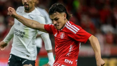 Internacional domina Corinthians e abre vantagem na Copa do Brasil
