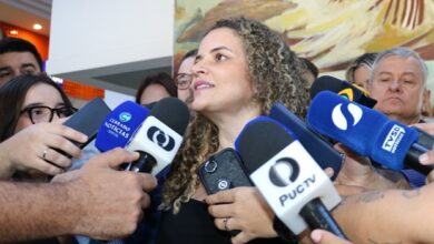 Justiça impõe multa ao Sintego por fechamento de escolas em Goiânia durante greve