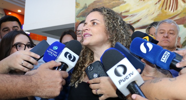 Justiça impõe multa ao Sintego por fechamento de escolas em Goiânia durante greve