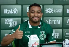 Lateral do Goiás abre o coração sobre superação e reconciliação familiar