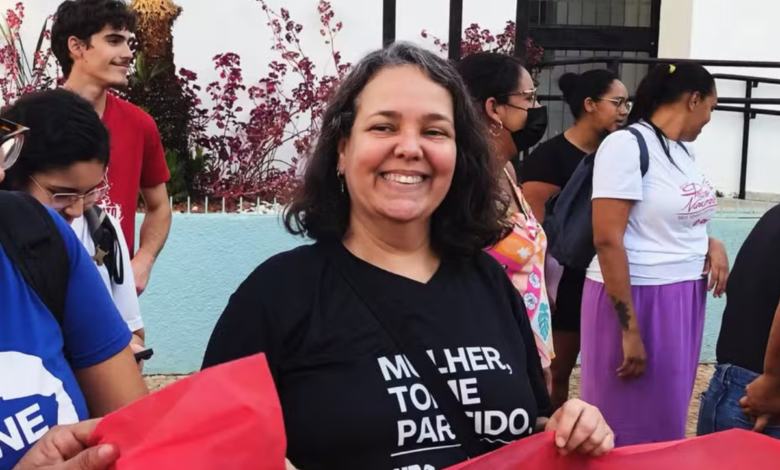 Luciana Amorim é confirmada pelo Unidade Popular na disputa pelo Governo de Goiás em 2026