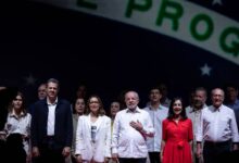 Lula oficializa candidatura à reeleição para quarto mandato em São Paulo, preparando-se para novo confronto
