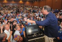 Marconi Perillo encerra convenção do PSDB em Goiás sem definir nome para vice
