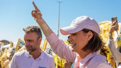 Michelle Bolsonaro oficializa candidatura ao Senado e cita 'missão' do ex-presidente