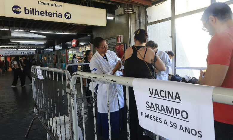 Ministério da Saúde intensifica vacinação contra sarampo após novos casos em São Paulo