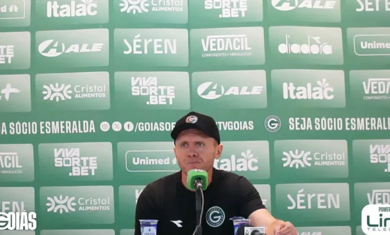 Mozart mantém convicção no acesso do Goiás após empate contra o Cuiabá