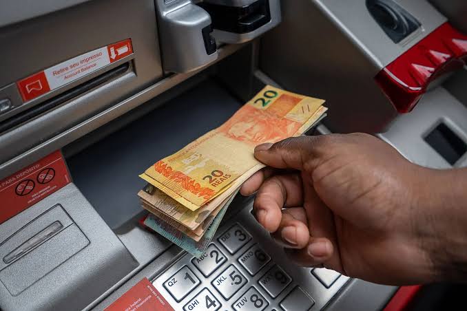Nova regra do INSS amplia acesso à pensão para netos, enteados e sobrinhos