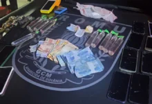 Operação em Aparecida de Goiânia interdita distribuidoras e prende homem por tráfico