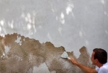 Parede descascando: o guia definitivo para eliminar bolhas e infiltrações