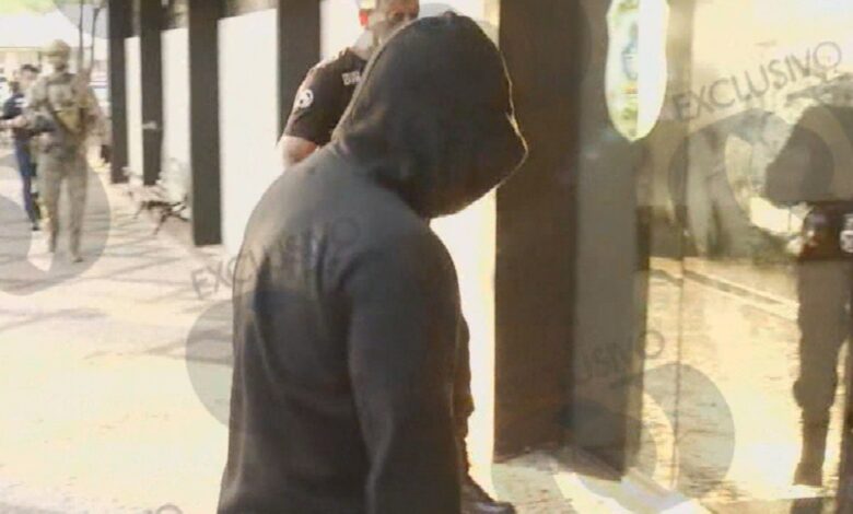 Policiais militares são presos por suspeita de extorsão e tortura contra mulheres em Goiânia