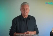 Programa eleitoral de Ronaldo Caiado na TV destaca 'coragem' e mira no PT