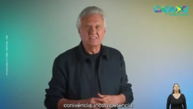 Programa eleitoral de Ronaldo Caiado na TV destaca 'coragem' e mira no PT