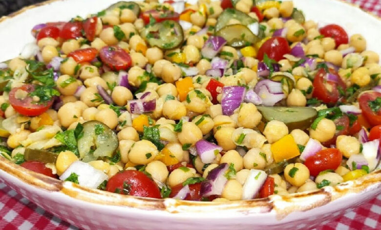Salada de grão-de-bico: a alternativa completa e saborosa que reinventa suas refeições