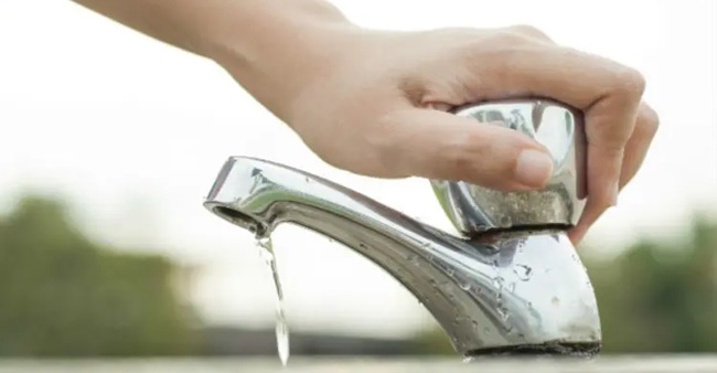 Saneago pede economia de água em Goiás pois chuvas passageiras não aliviam seca do Super El Niño