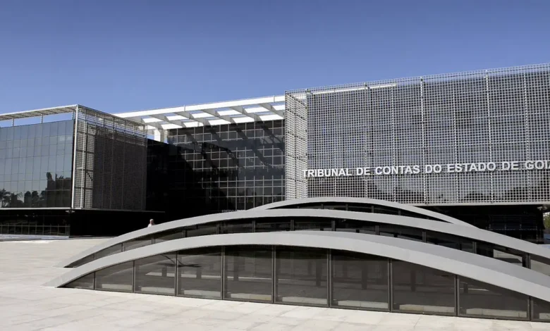 Tce-go abre concurso com 16 vagas de nível médio e salários de R$ 11,8 mil