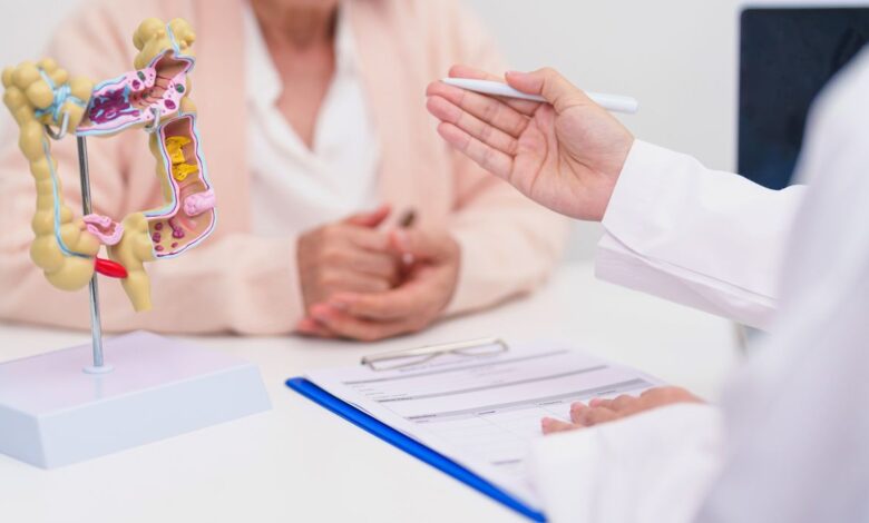 Teste imunoquímico fecal passa a ser oferecido pelo SUS para detectar câncer colorretal