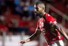Vila Nova se prepara para clássico com retorno de Willian Maranhão ao elenco