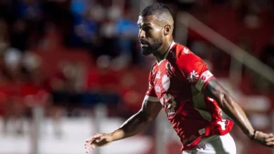 Vila Nova se prepara para clássico com retorno de Willian Maranhão ao elenco