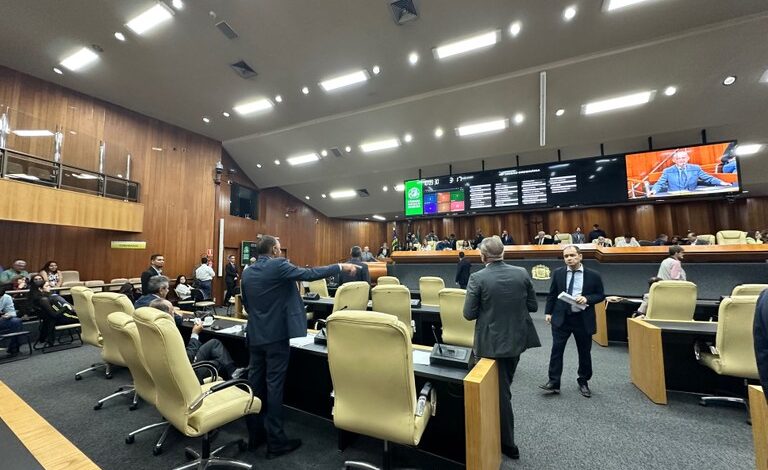 Câmara de Goiânia dá aval inicial ao projeto que quer revitalizar o centro com habitação popular